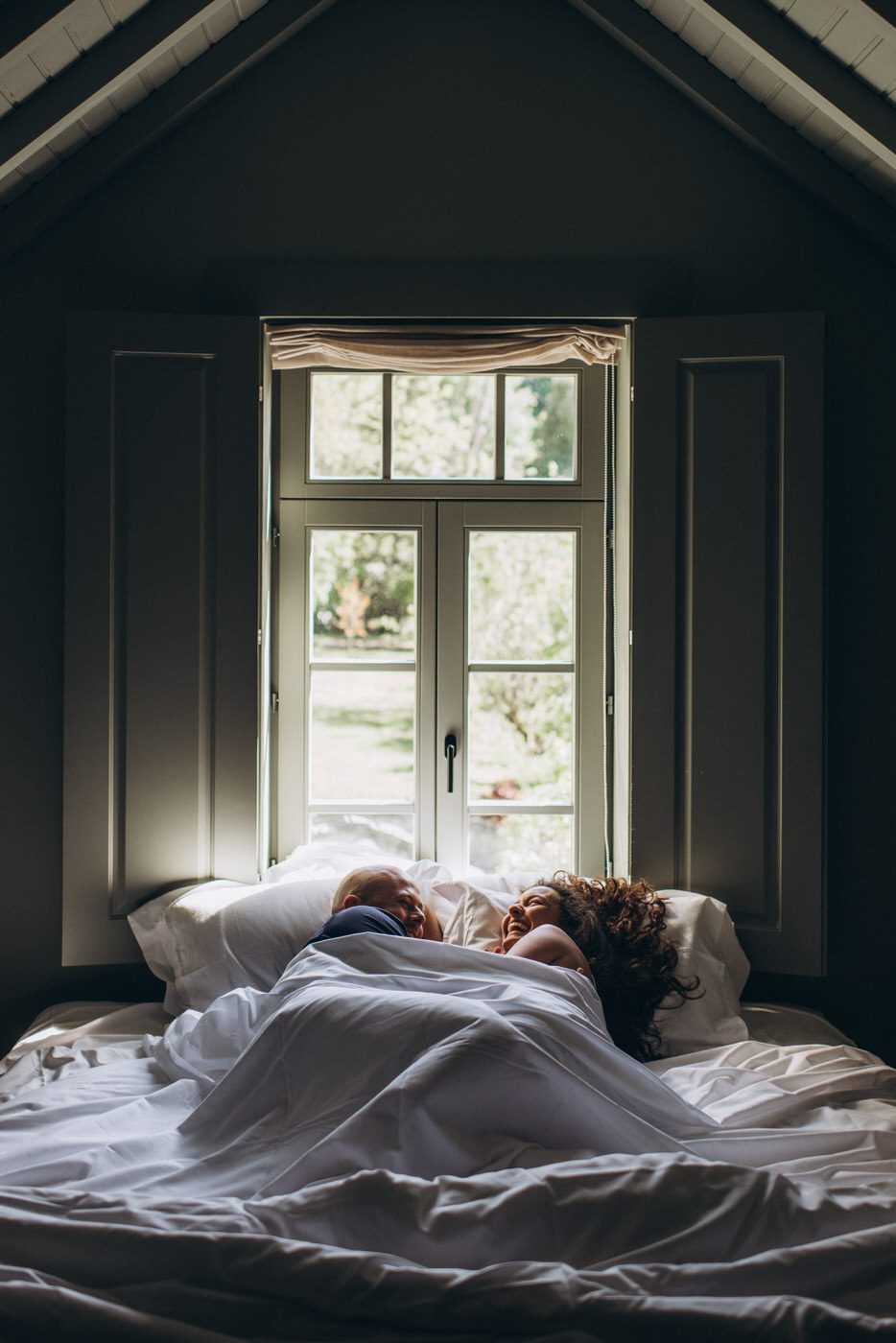 intimate couple session